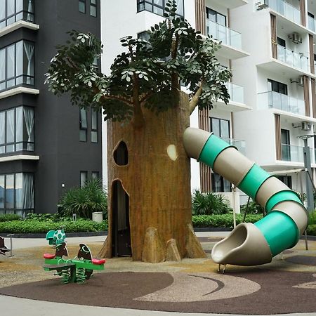 Friends & Family Apartment At Midhill Genting 8Pax Free Wifi Genting Highlands Exterior foto