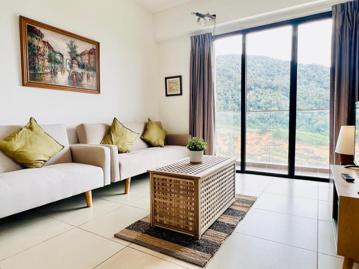 Friends & Family Apartment At Midhill Genting 8Pax Free Wifi Genting Highlands Exterior foto