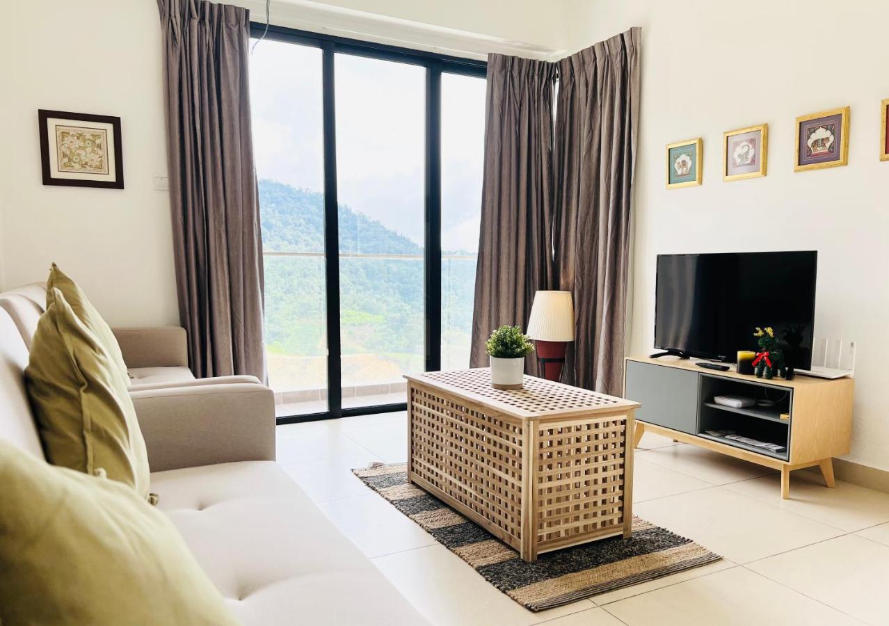 Friends & Family Apartment At Midhill Genting 8Pax Free Wifi Genting Highlands Exterior foto